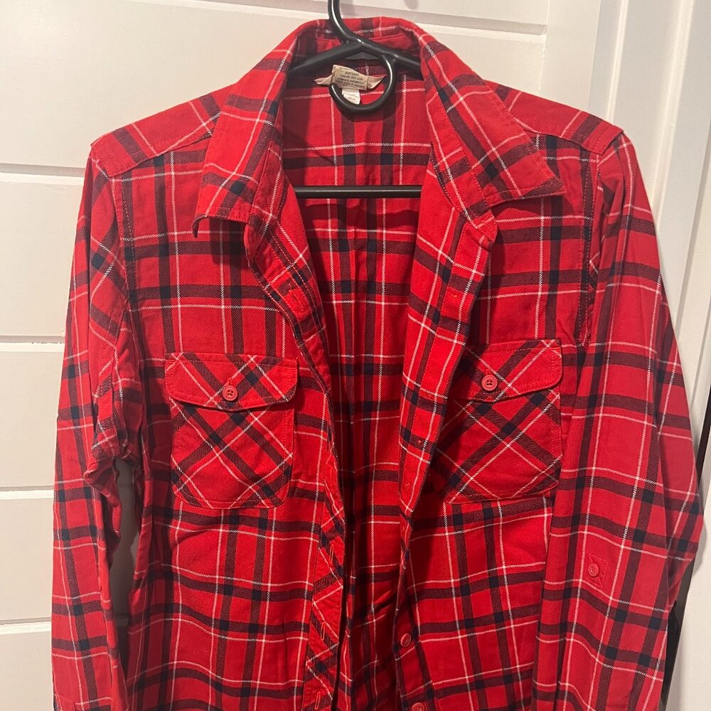 Duluth Trading Co Shirt